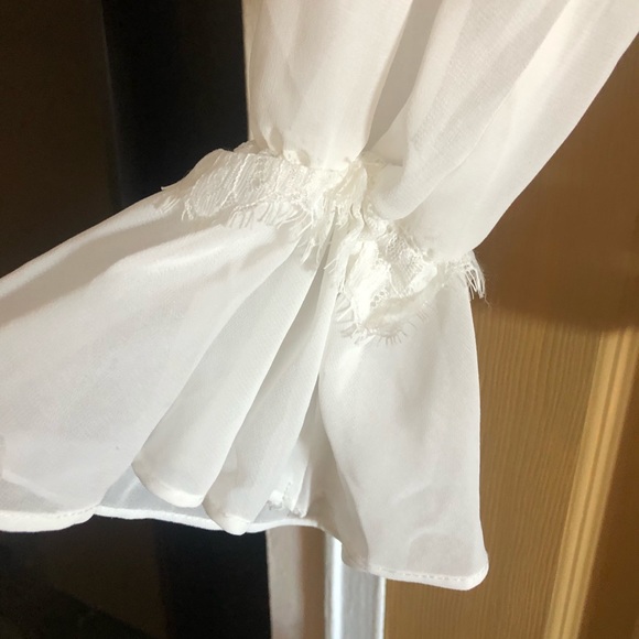 Lace Blouse - Picture 4 of 5